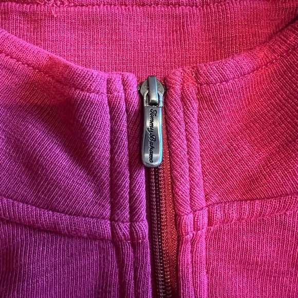 NWOT Tommy Bahama men’s M red/maroon textured 1/4 zip, Smokefree home - Picture 10 of 13